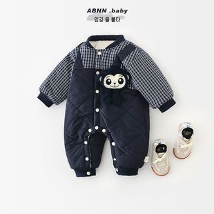 新生儿冬款爬服冬装加绒加厚男宝宝格子假两件连体衣婴儿韩版棉衣