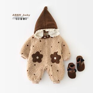 女宝宝冬季爬服婴儿毛毛花朵加厚连体衣新生儿韩版冬装羊羔绒抱衣