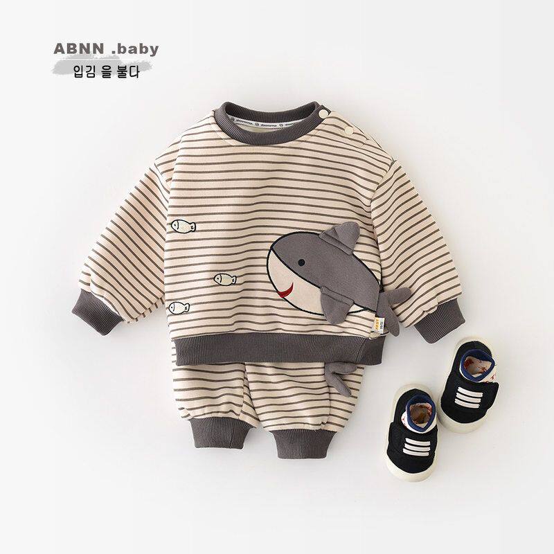 婴儿可爱套装秋冬新款儿童加绒加厚男童卡通卫衣裤子一体绒两件套