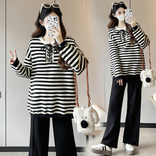 孕妇装 慵懒风休闲宽松显瘦百搭套头上衣 圆领条纹毛衣秋冬新款