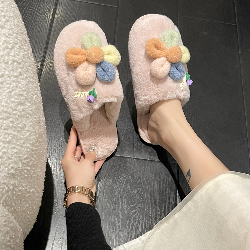 甜美可爱小花毛绒绒拖鞋女秋冬季居家平底防滑加绒保暖舒适棉拖鞋