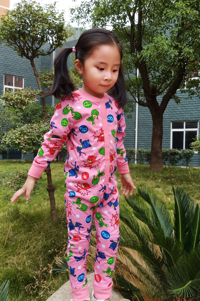纯棉分腿女宝宝猫小子连体睡衣