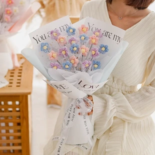 手工钩织泡芙花简约花束毛线花手钩花牛奶棉花束成品