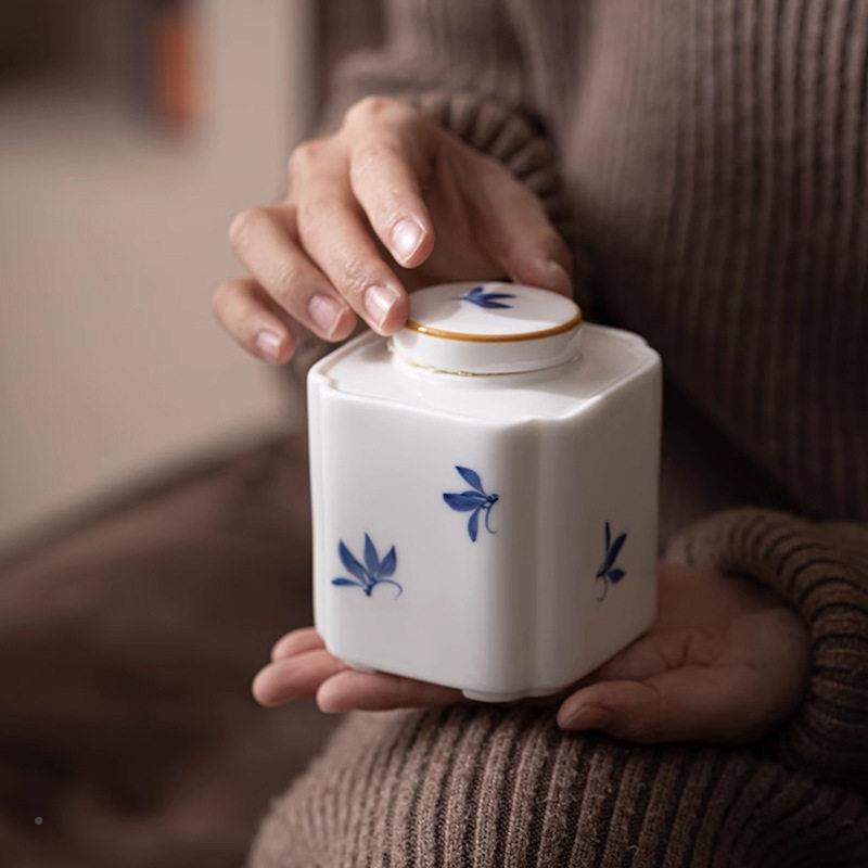 陶手蝴蝶兰hdl迷你小茶叶密封防潮便携旅号行家瓷用绘储茶花茶
