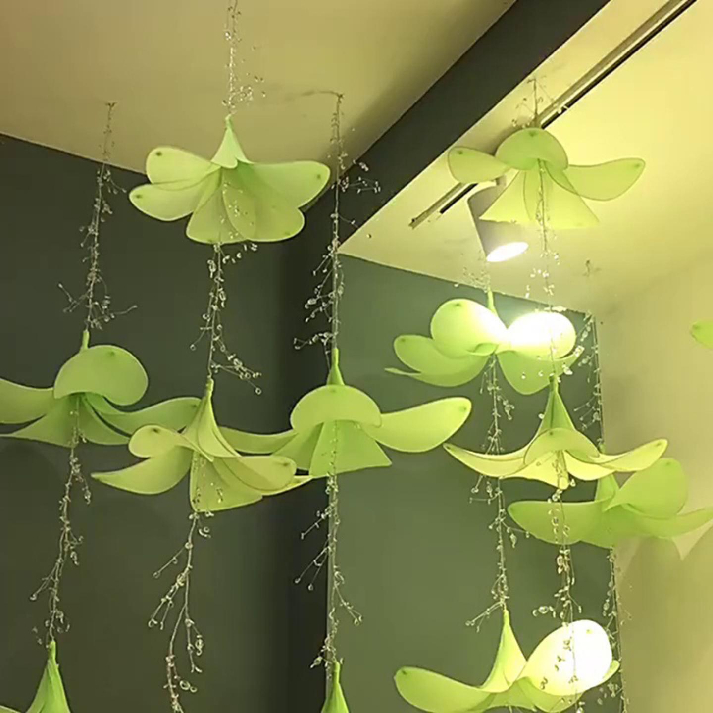 春天季珠宝店铺氛围商场门店装饰