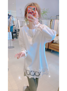 网红欧货2025秋冬新款蕾丝拼接长袖T恤女中长款白色镂空显瘦上衣