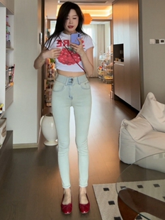 韩系复古水洗紧身牛仔裤女高腰弹力显瘦浅蓝百搭九分铅笔小脚裤子