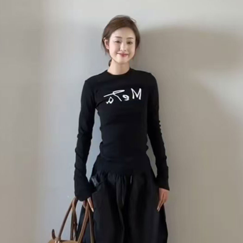 纯棉长袖t恤女内搭打底衫上衣服