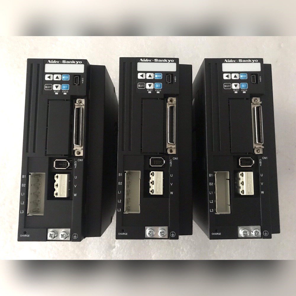 Sankyo三协1kw伺服电机驱动器DA24A11 驱动 D 议价