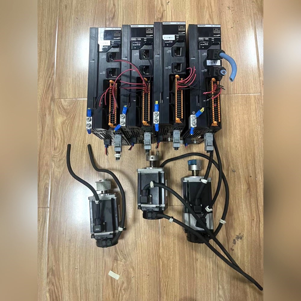 R88-1SN04H-ECT R88M-1M40030T-S 议价