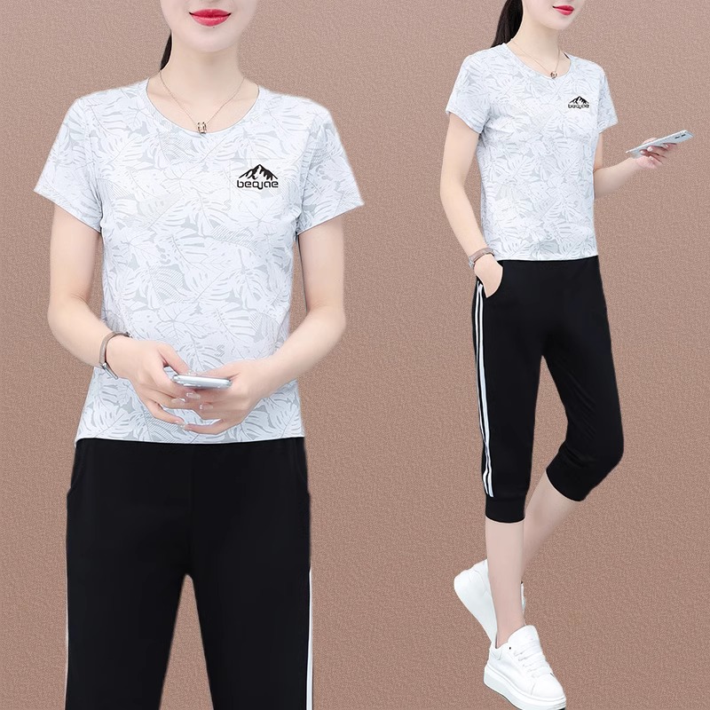 品牌官方正品休闲运动服套装女夏季跑步冰丝宽松短袖七分裤两件套
