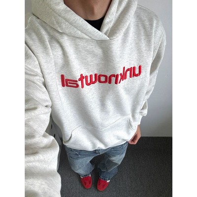 免费试穿~标语刺绣连帽卫衣男