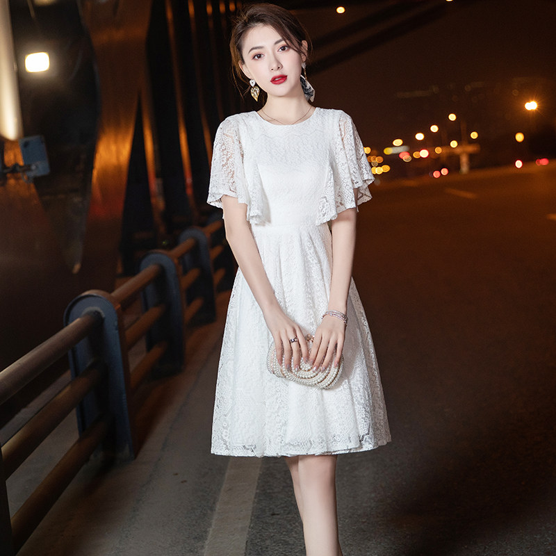 白色小晚礼服女轻奢小众高端平时可穿气质宴会生日成人礼主持人裙