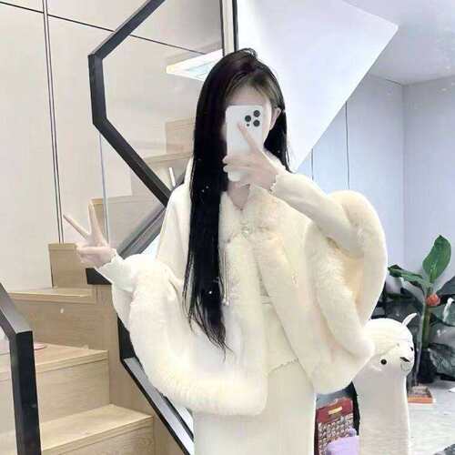 宋雨琦同款斗篷斗篷披肩配婚纱lo裙马面裙群百搭加绒加厚秋冬开衫