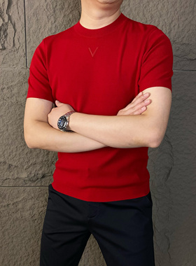 2025秋冬新款男士大红色短袖毛衣潮男本命年纯色百搭修身针织衫