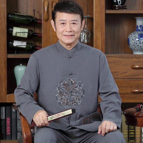 正品保证 退换包邮 上衣加裤子