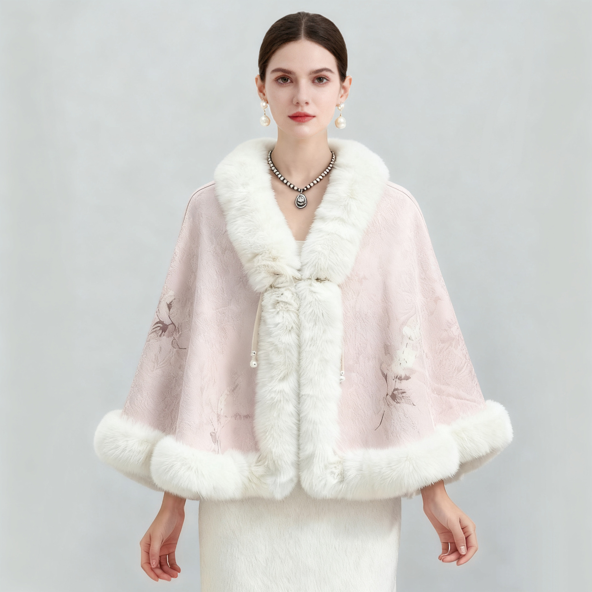 161#新款中国风加绒加厚斗篷披肩配旗袍毛领保暖外套宽松大码开衫