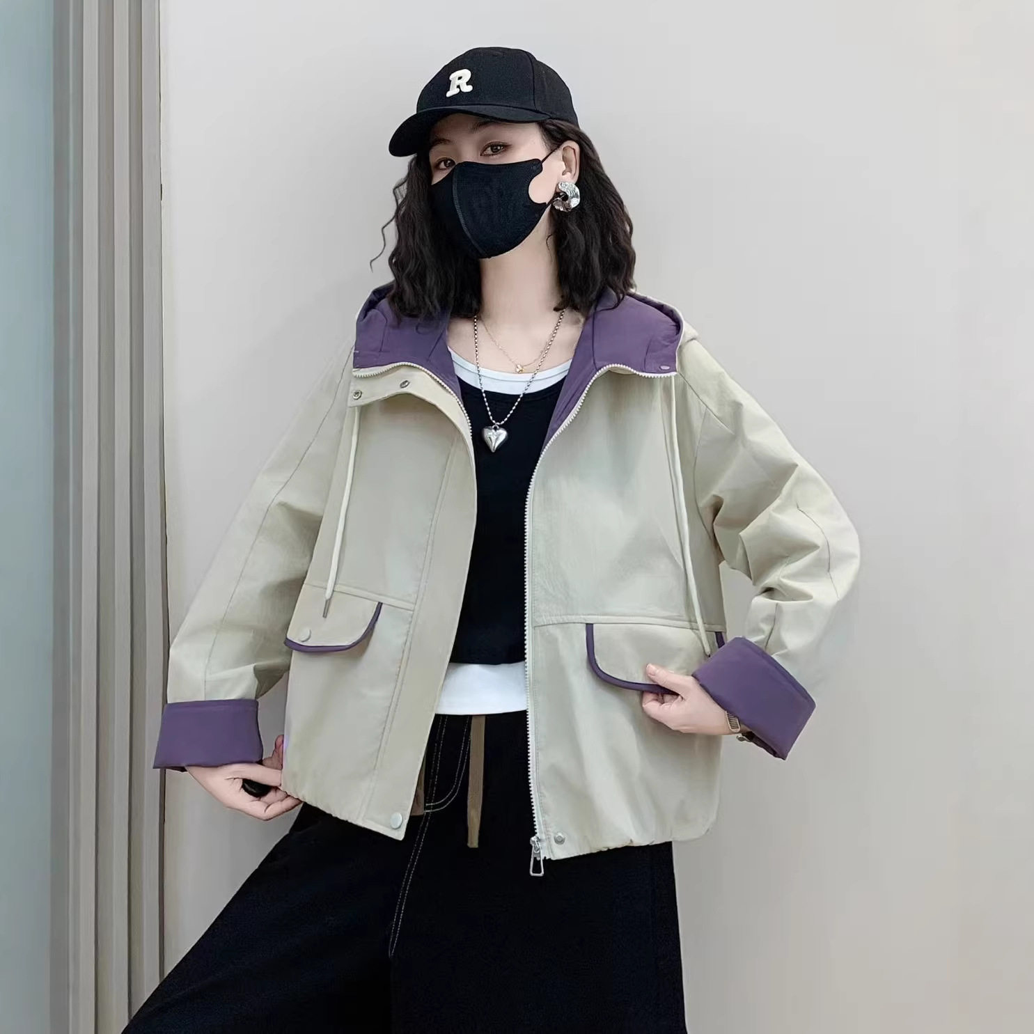 2026春秋新款韩系撞色连帽冲锋衣外套女宽松时尚风衣休闲夹克上衣,女装/女士精品,短外套,淘宝优惠券,粉丝福利购,淘宝优惠卷