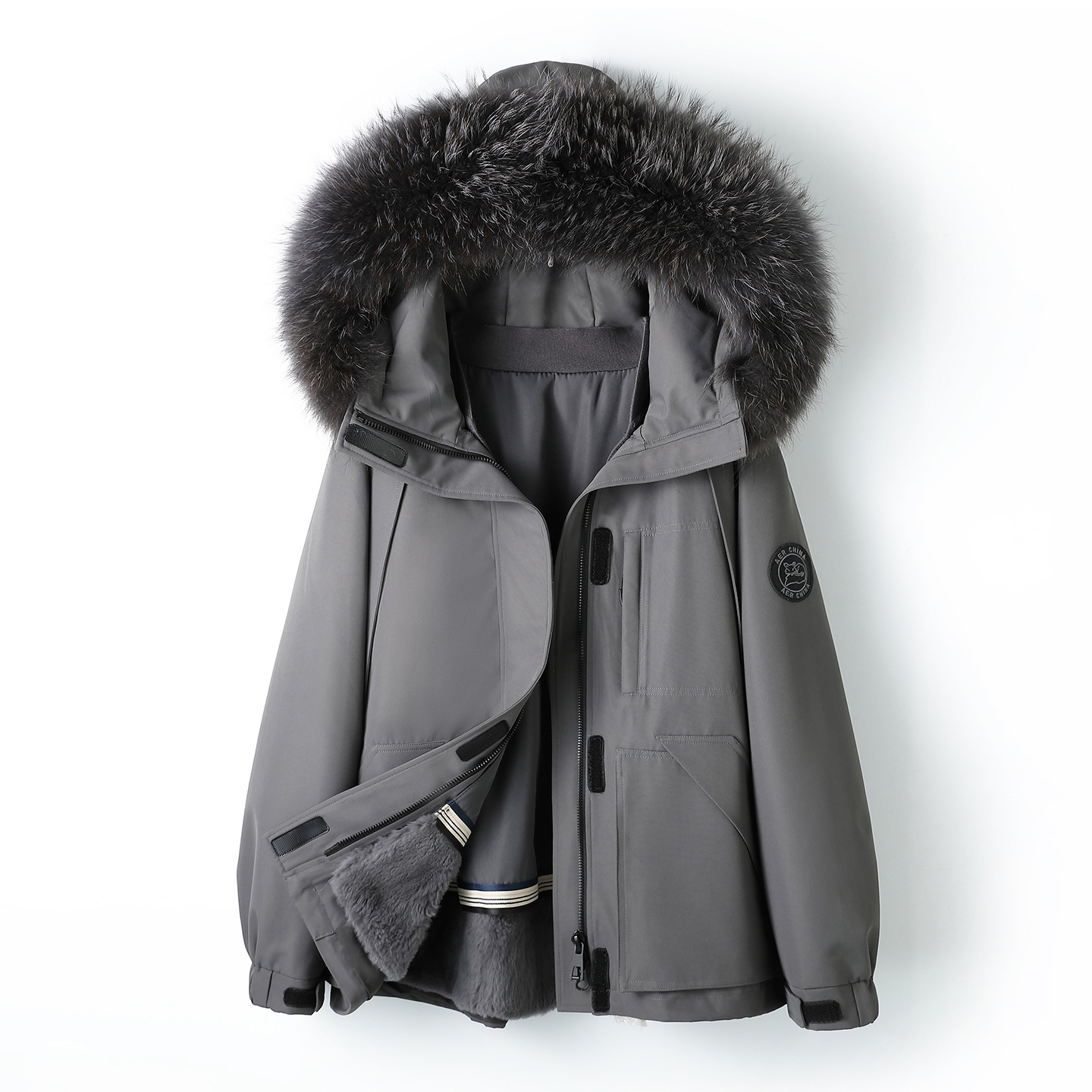 海宁皮草外套女派克服2025冬季新款皮毛一体獭兔毛内胆可脱卸工装