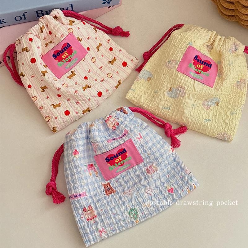 新疆包邮ins化妆包束口袋抽绳旅行收纳袋可爱少女心小杂物收纳包