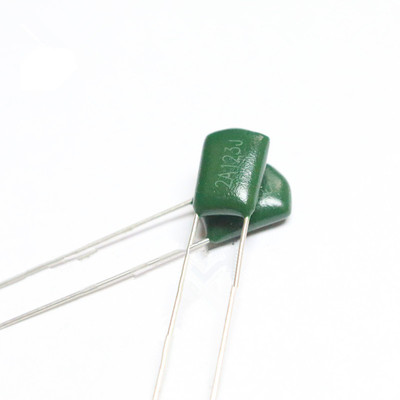 直插 2A123J 100V涤纶电容 12000PF 12NF 0.012UF 100V123J电容器