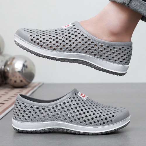 韩版夏季PVC透气洞洞鞋