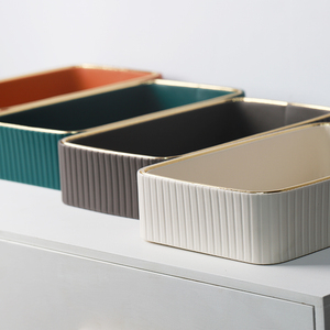 皮质托盘进门放钥匙置物盘化妆品收纳盒桌面香水香熏架玄关摆件