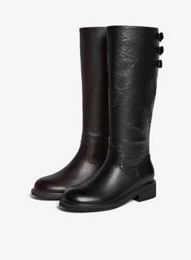 百思图2025冬季新款通勤黑色骑士靴复古粗跟女高筒长靴B7621DG5