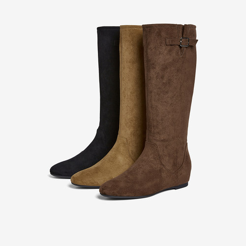 百思图2025冬季新款时尚复古尖头西部靴粗腿显瘦女长靴F2101DC5