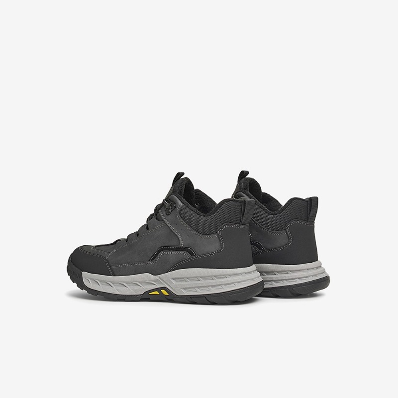 正品专柜TATA/他她2024冬商场同款时尚休闲运动靴男新款QFP01DD4