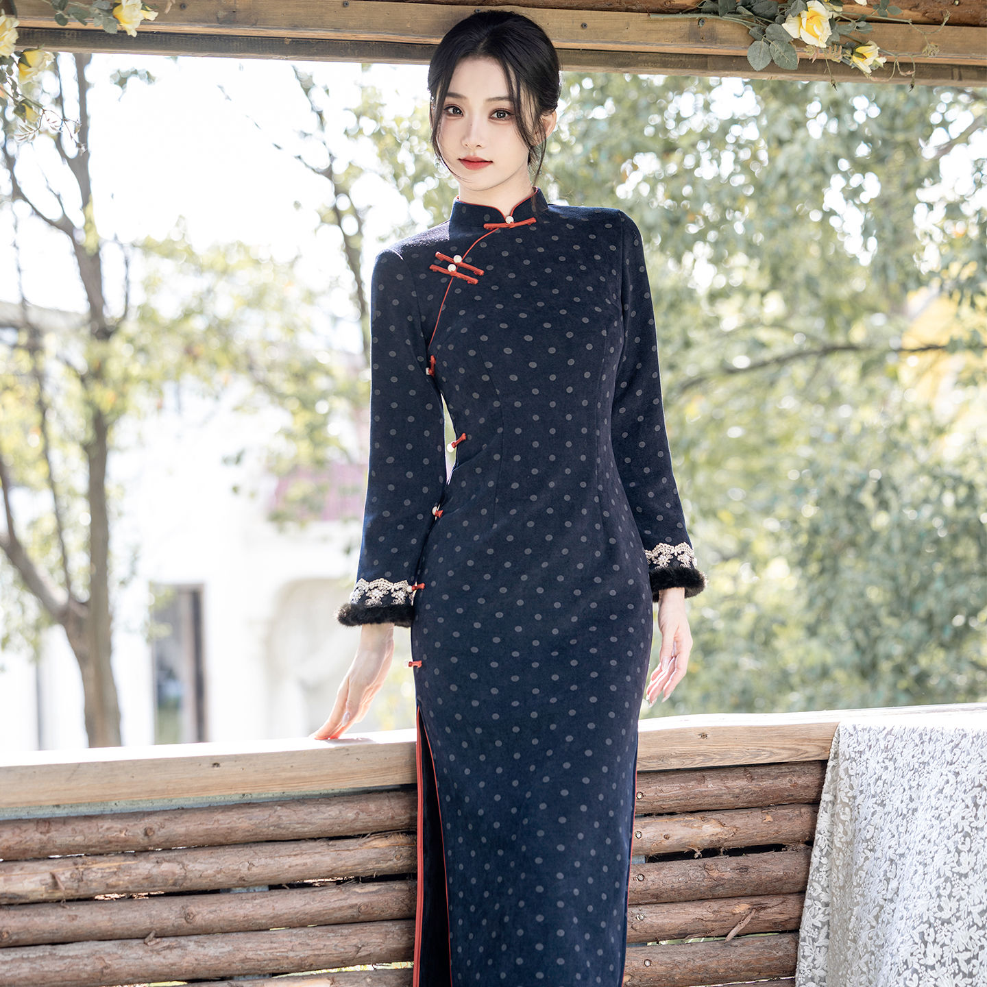 蓝色冬款长袖加绒加厚保暖旗袍裙