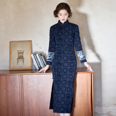 蓝色复古国风长袖中式加绒旗袍