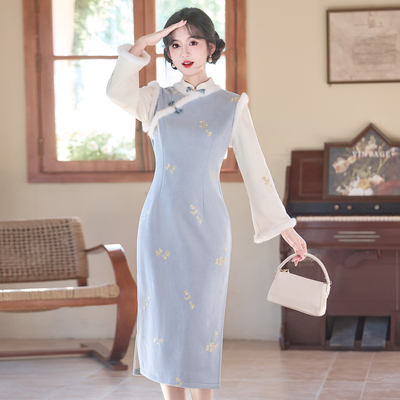 蓝色国风中式加绒加厚长袖旗袍裙