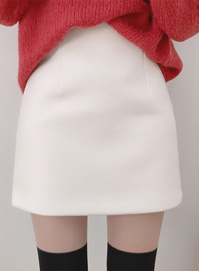 白色短裙毛呢半身裙秋冬女2025新款高腰小个子显瘦a字包臀裙冬裙