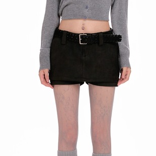 显瘦百搭辣妹防走光a字包臀裙裤 黑色鹿皮绒短裤 女秋冬2025年新款