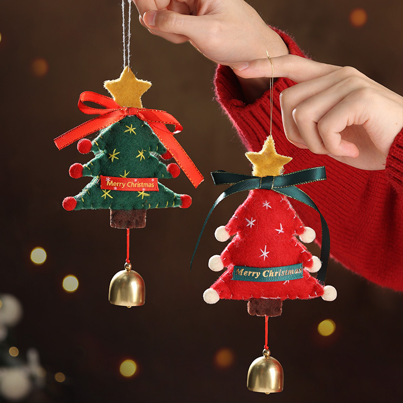 Christmas tree decoration, pine cone bell, car hanging松果