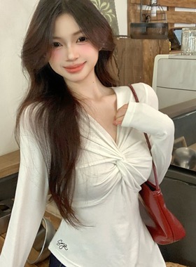 Sanjati设计感正肩打底衫V领不规则下摆百搭修身内搭紧身长袖辣妹