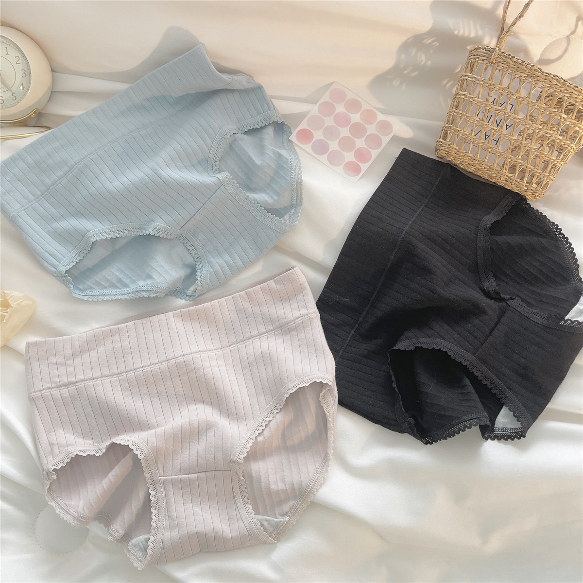 3条纯色纯棉内裤女中高腰简约日系包臀大码收腹少女学生三角裤头,女士内衣/男士内衣/家居服,女三角裤,淘宝优惠券,粉丝福利购,淘宝优惠卷