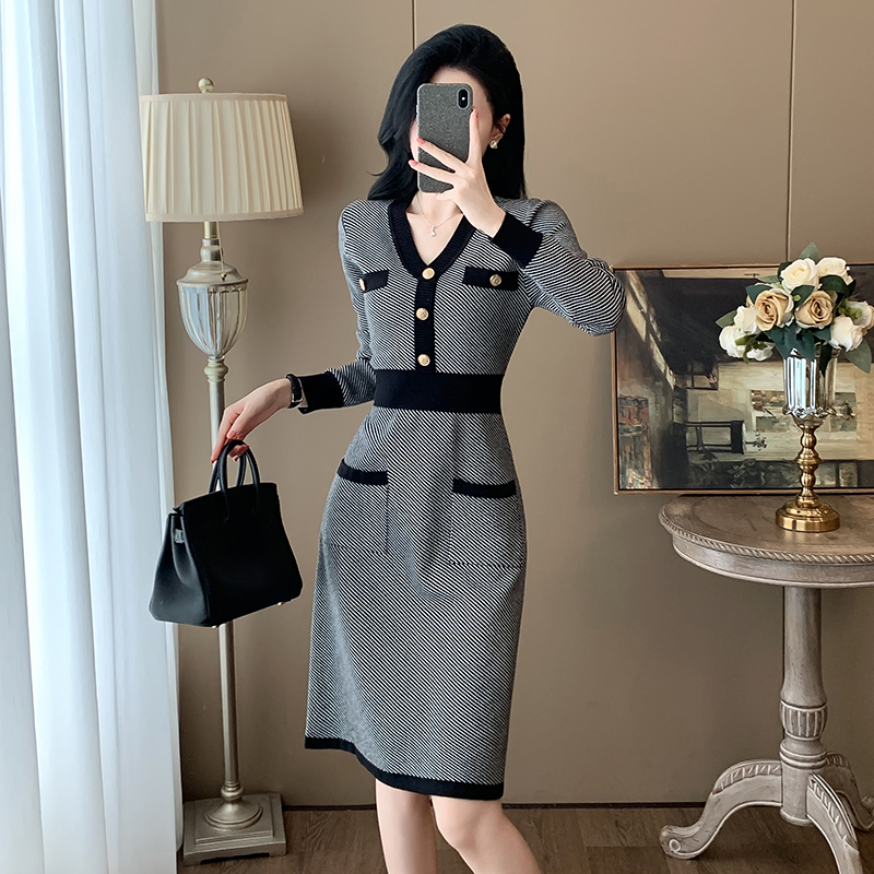 秋冬内搭针织连衣裙女