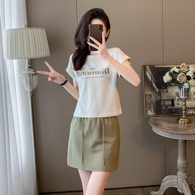 夏季新款时尚休闲运动套装女小个子显高显瘦减龄盐系短袖短裙穿搭,女装/女士精品,真丝上装,淘宝优惠券,粉丝福利购,淘宝优惠卷