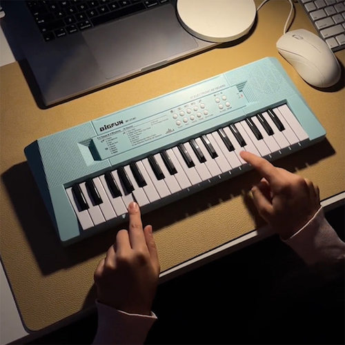 电子小钢琴儿童玩具乐器口袋音乐键盘入门家用初学者女孩生日礼物