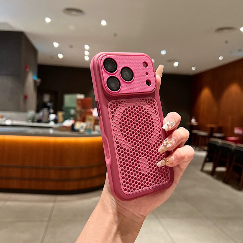 撞色肤感蜂窝散热适用于iPhone18promax手机壳磁吸苹果17ProMax新16pro包相机按键14/15全包镜头膜13防摔套男