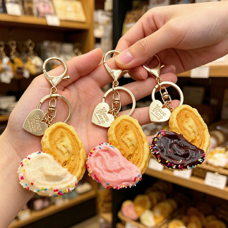 pvc趣味饼干仿真食物巧克力酱蝴蝶酥钥匙扣女生百搭包包配饰挂件