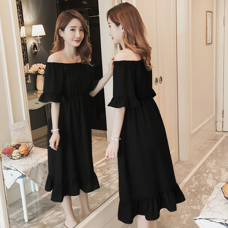 夏季时尚韩版潮辣妈孕妇装2021新款一字领露肩连衣裙子孕妈妈衣服