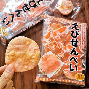日本零食武平作鲜虾虾饼虾片仙贝米饼12枚独立包装办公室膨化零食