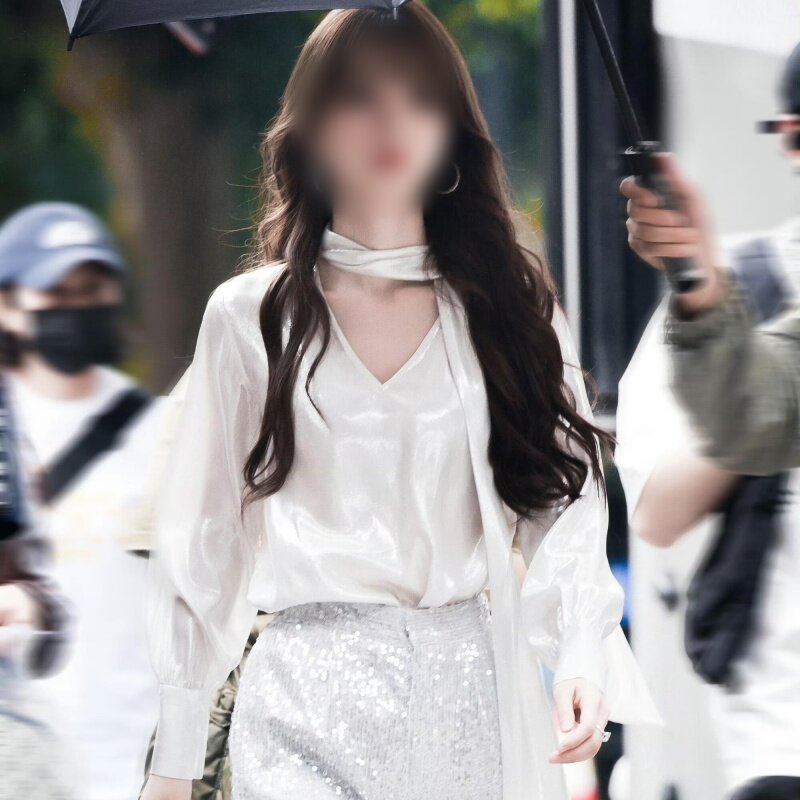 明星同款法式甜美温柔风V领长袖飘带雪纺衬衫春秋百搭显瘦垂感T恤