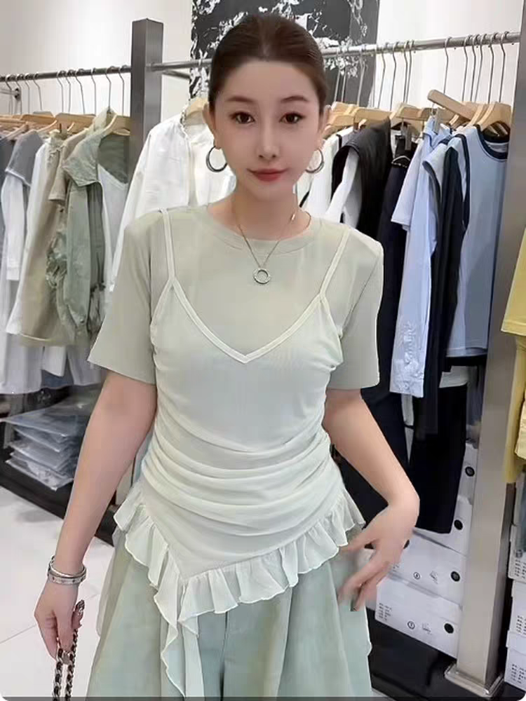 韩系假两件设计感吊带拼接短袖T恤女夏季新款显瘦蕾丝何叶边上衣