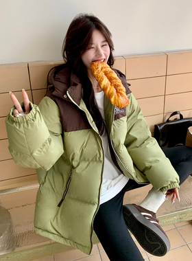 绿色90白鸭绒羽绒服外套女2025冬季新款设计感撞色拼接连帽面包服