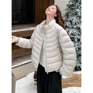 米色立领短款排骨羽绒服女轻薄2025冬季韩系气质保暖90白鸭绒外套