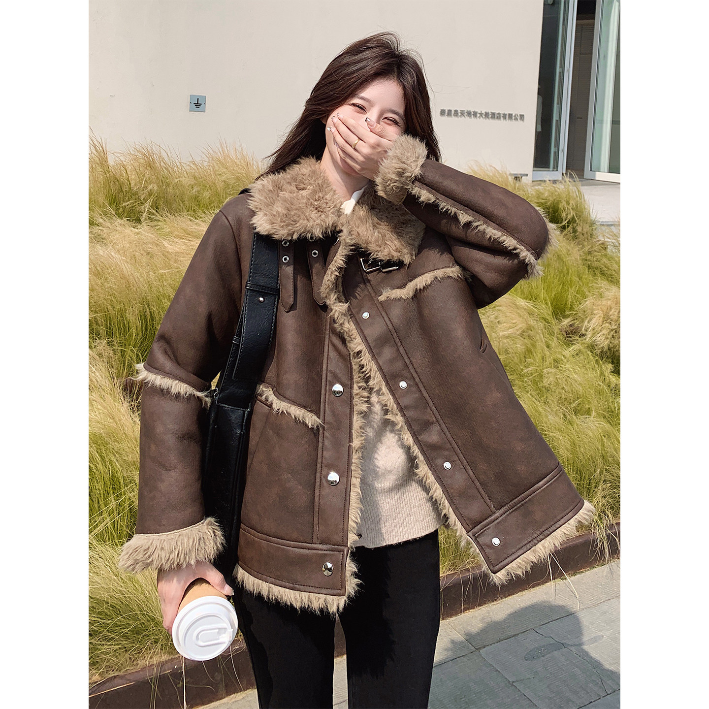 美式复古皮毛一体羊羔毛外套女2025秋冬高级感加厚保暖机车服夹克